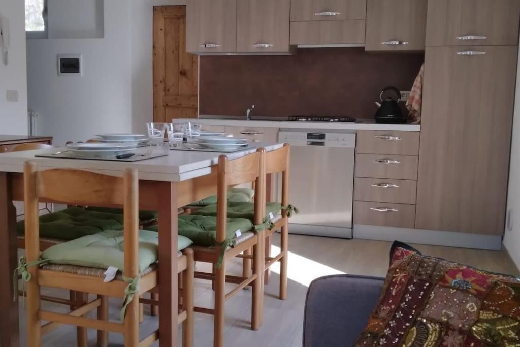 Ferienwohnung Chilometro 29 Terra Dervio Exterior foto